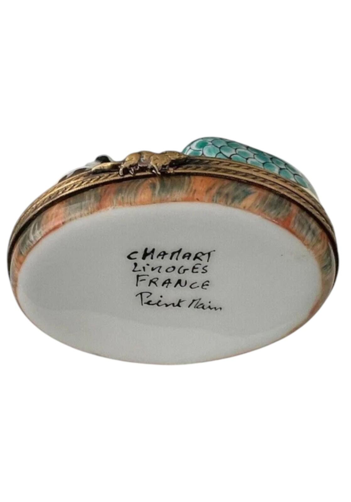 Limoges France Peint Main Sleeping Cat Trinket Box Chamart Exclusive