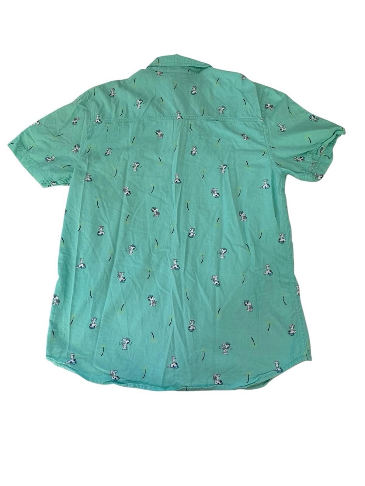 Peanuts Snoopy Sailing Boating Button Front Mens Medium