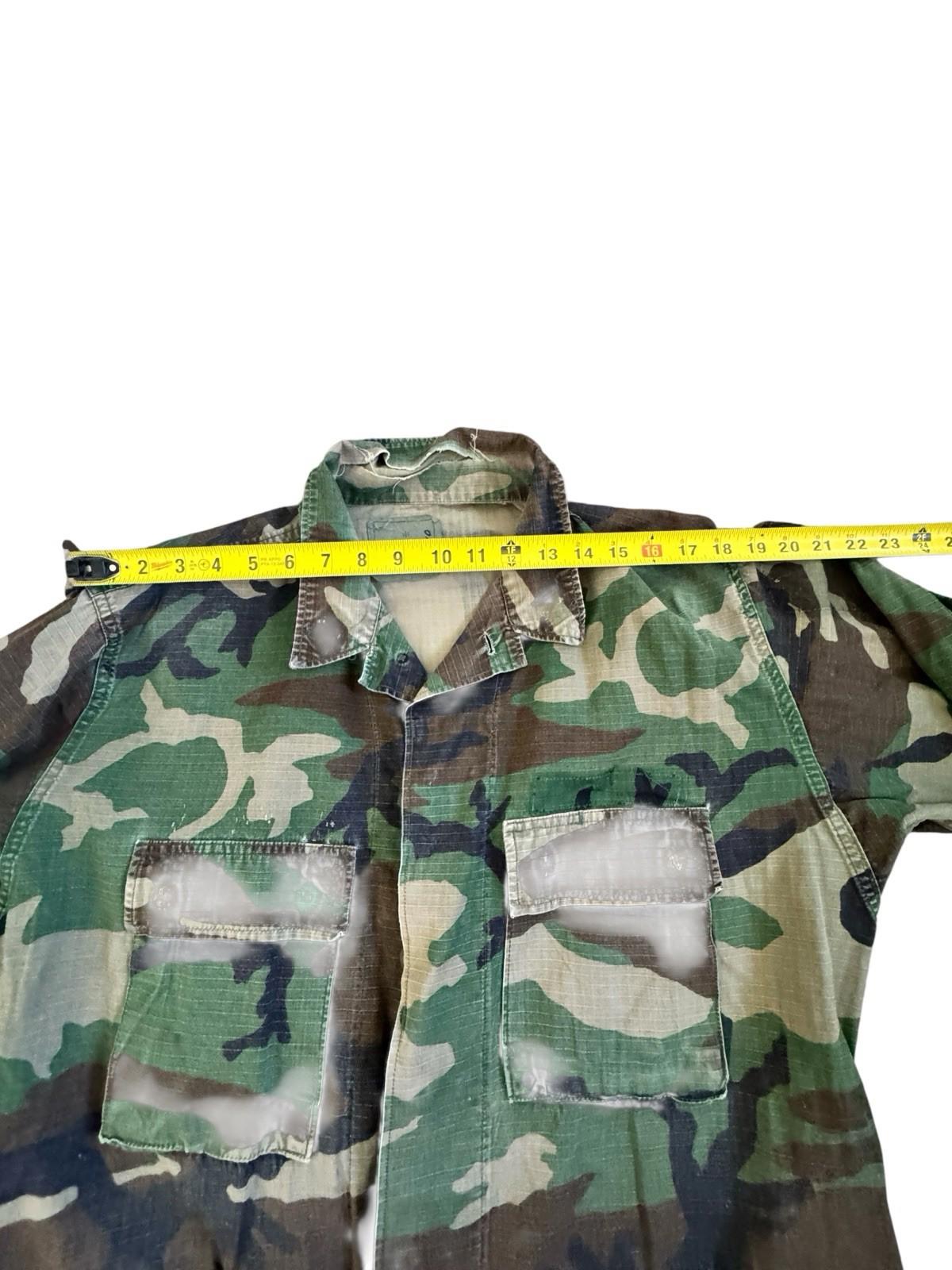 Vintage 1992-dated US Army Jungle Camouflage Fatigue Jacket Medium Named
