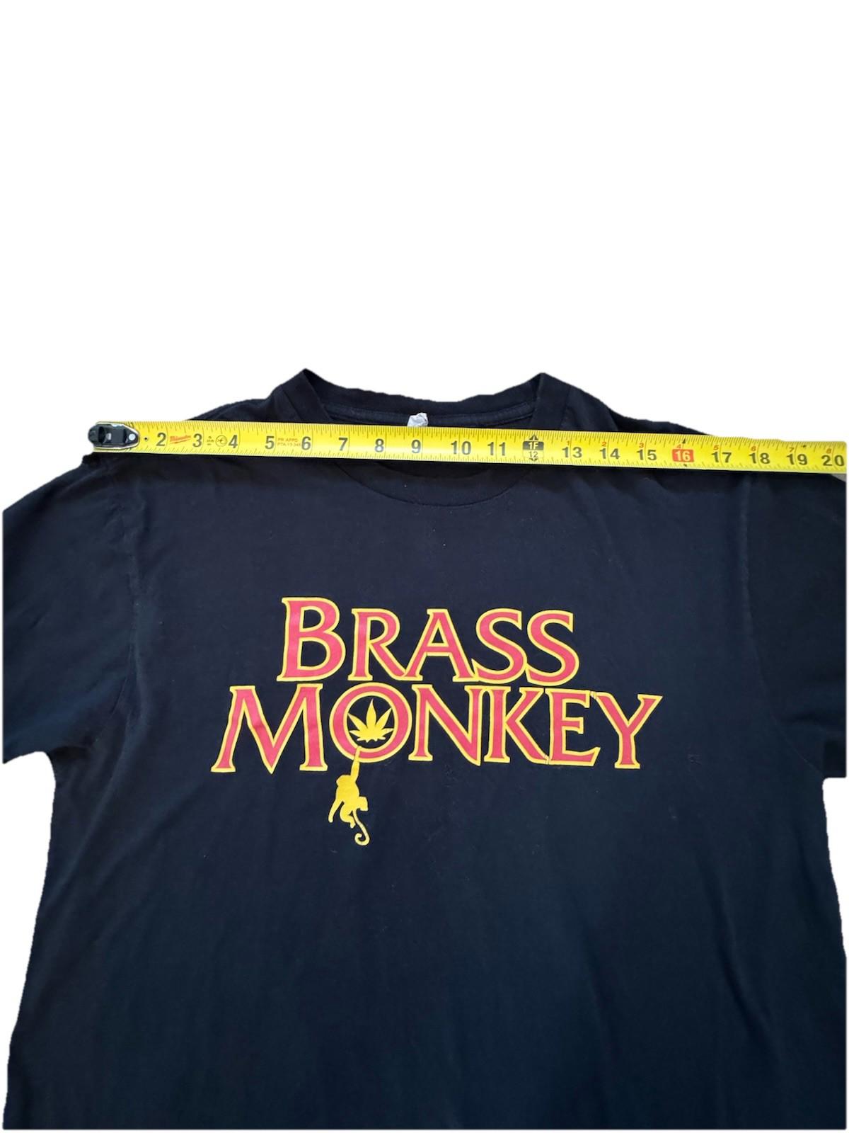 Vintage Brass Monkey Strain T-Shirt With Leaf TShirt Size Mens Medium