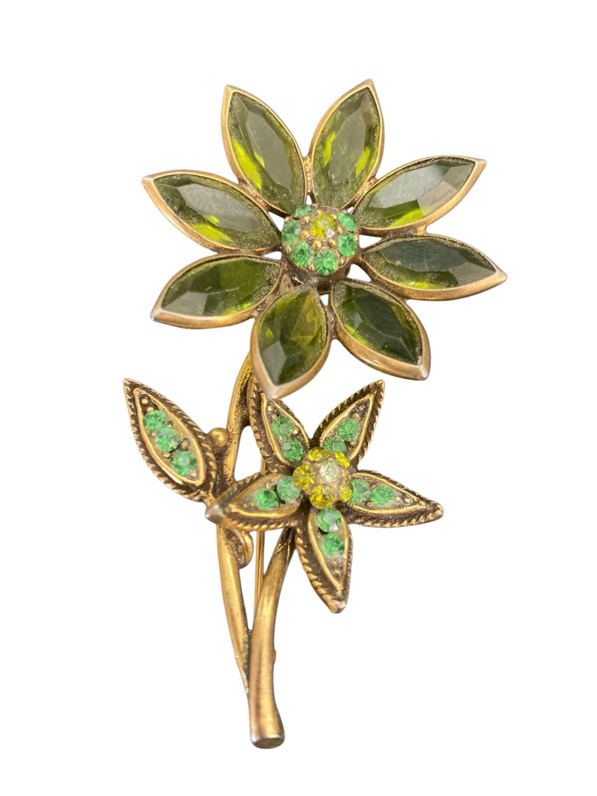 Hollycraft Green Glass Sunflower Daisy Floral Flower Pin Brooch