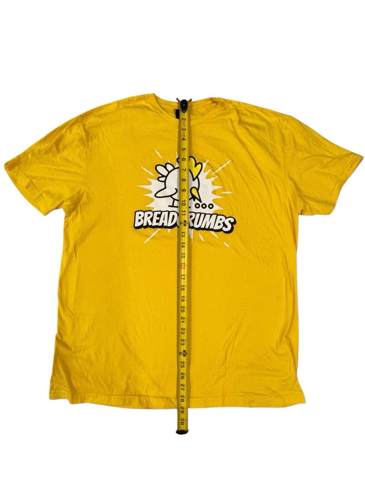 Breadcrumbs Chicken Yellow Graphic Tshirt Tee Shirt Men's Gildan Softstyle XL