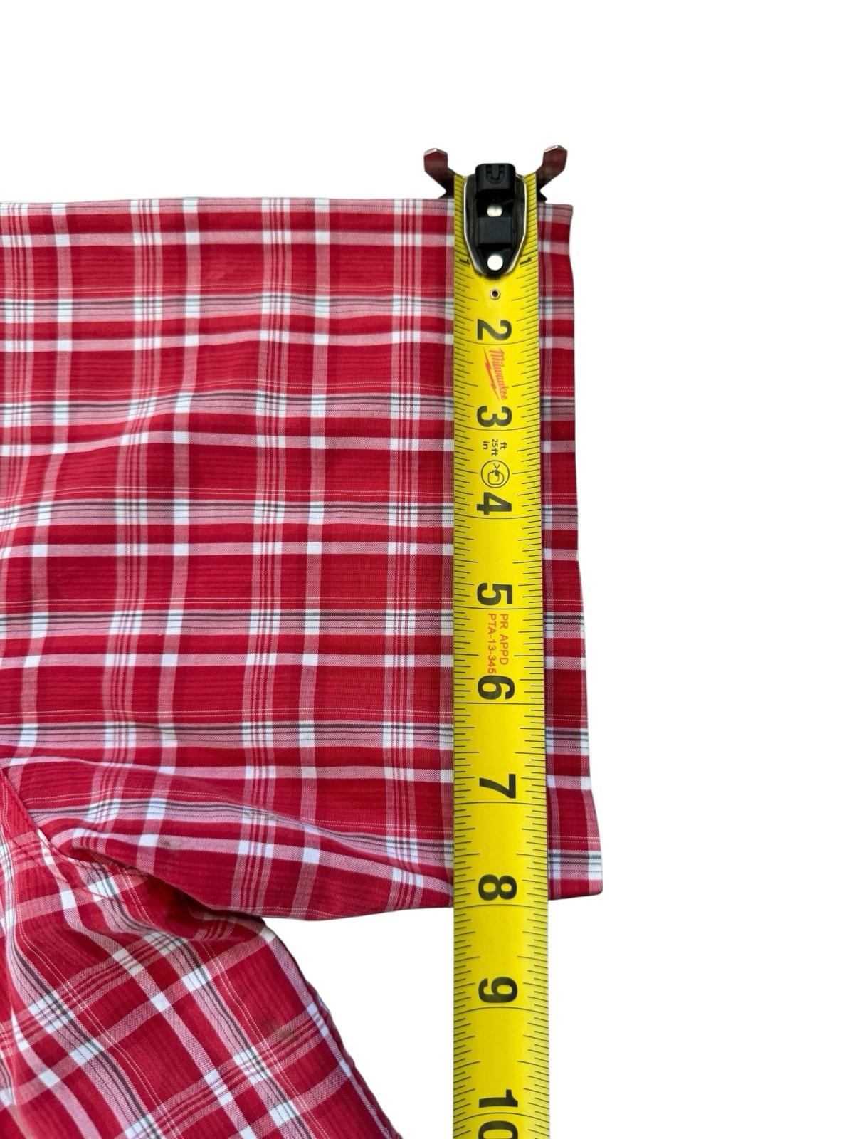 Calvin Klein Jeans Red Check Men's Button Down Shirt Large One Chipped Button