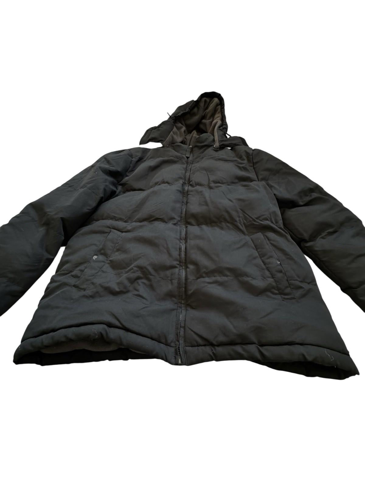 St. John's Bay Men's Puffer Jacket Winter Coat With Hood Size Medium