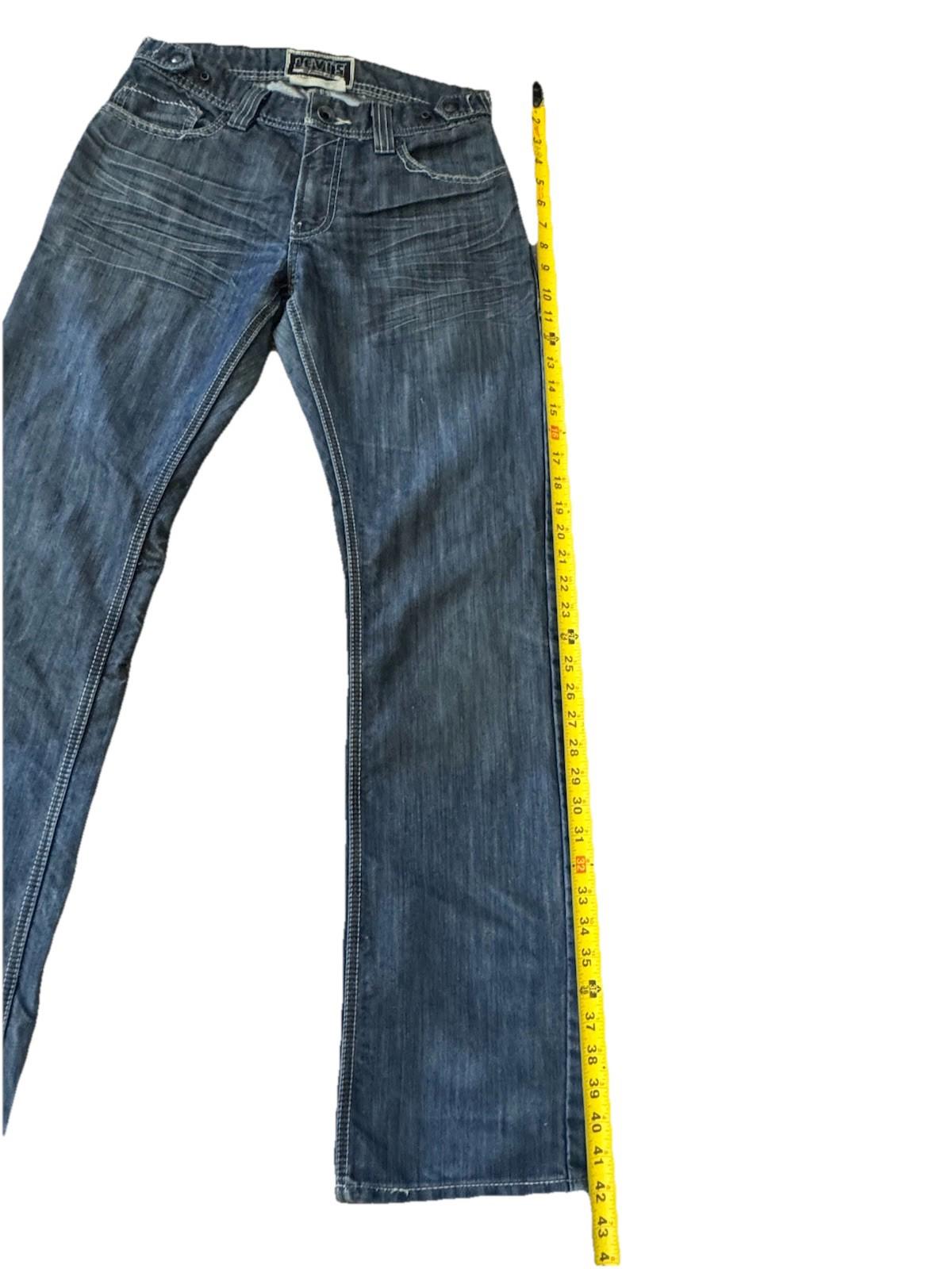 Levis 514 Slim Straight 29/32 Jeans Zippered Pockets Purple Stitching