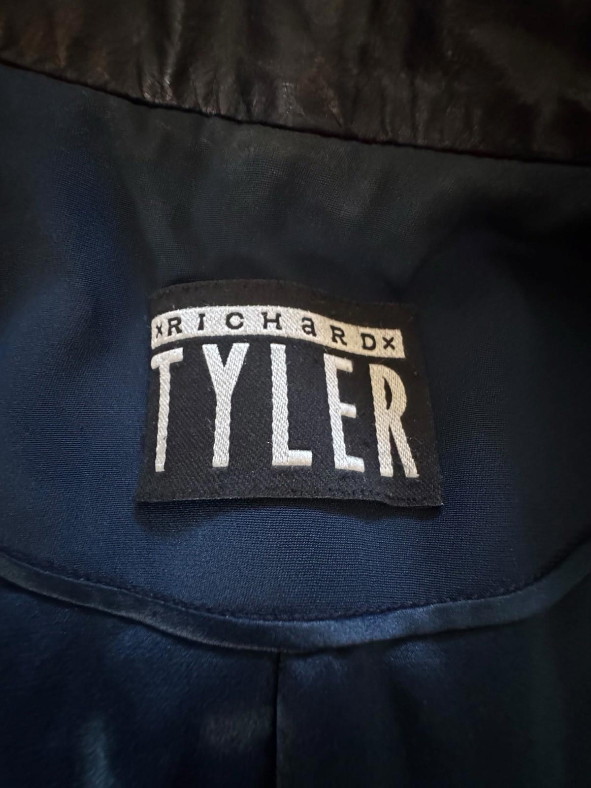 Richard Tyler Couture Black Three Button Leather Jacket Coat Size S/M