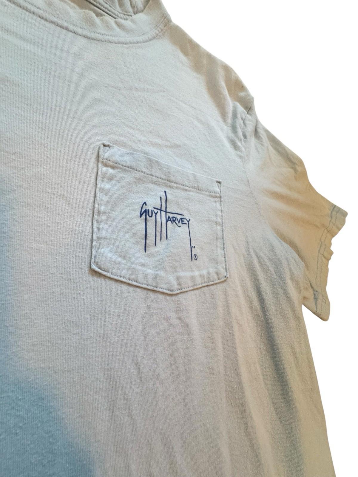 Guy Harvey Mens Fishing T-Shirt Light Blue Size Large Dated 2019