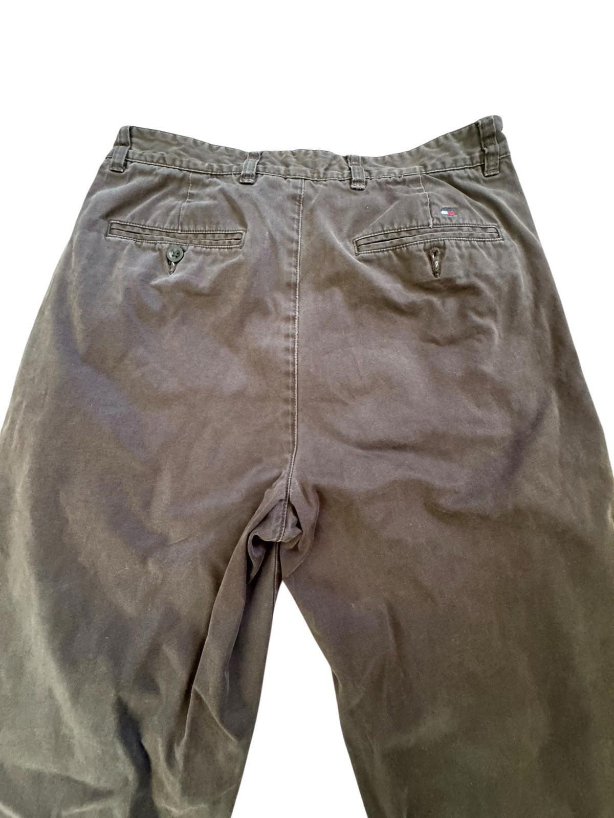 Vintage Tommy Hilfiger Chino Pants Mens W31 L32 Chocolate Brown Baggy Straight