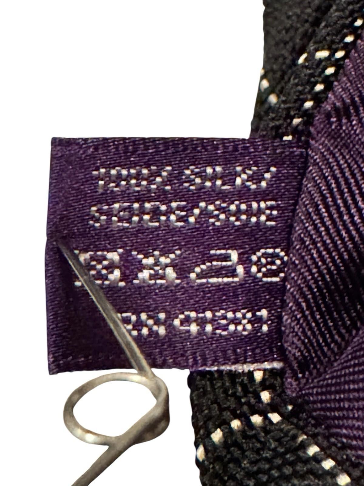 HANDSOME SOPHISTICATED RALPH LAUREN PURPLE LABEL SILK TIE HAND MADE IN ITALY