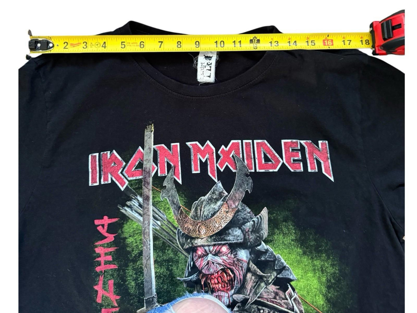Iron Maiden Legacy Of The Beast World Tour 2022 Men’s Black XL T-Shirt FREE SHIP