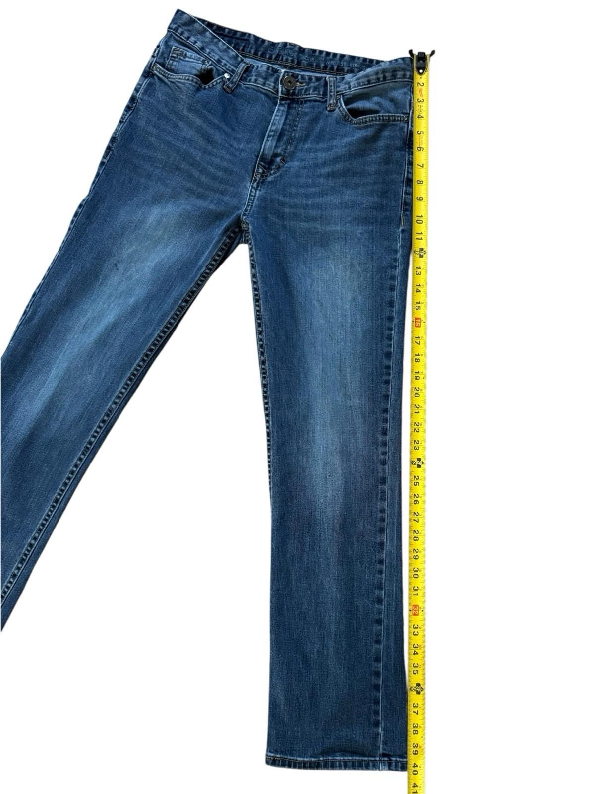 Calvin Klein Size 30X30 Mens Straight Cut Cotton Blue Denim Logo Jeans