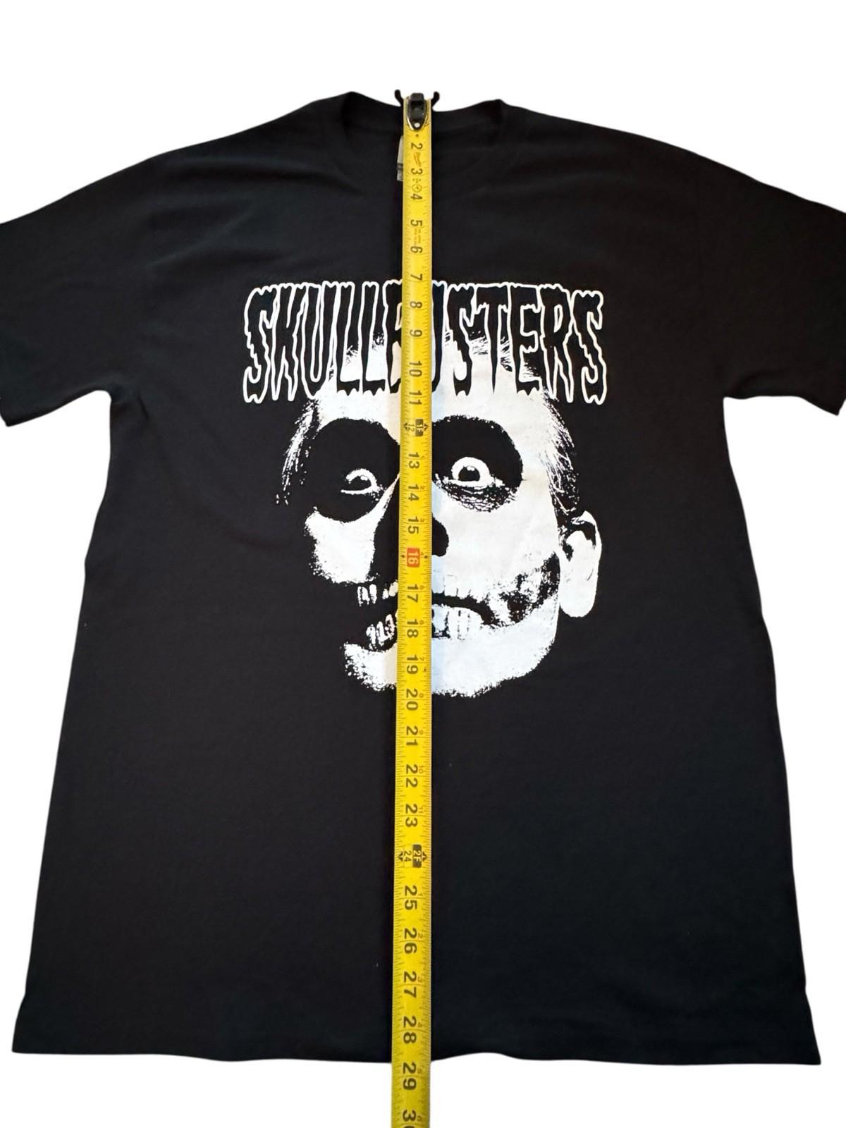Vintage 1990s Skullbusters Skull Skeleton Punk Rock Band Tshirt Size Medium