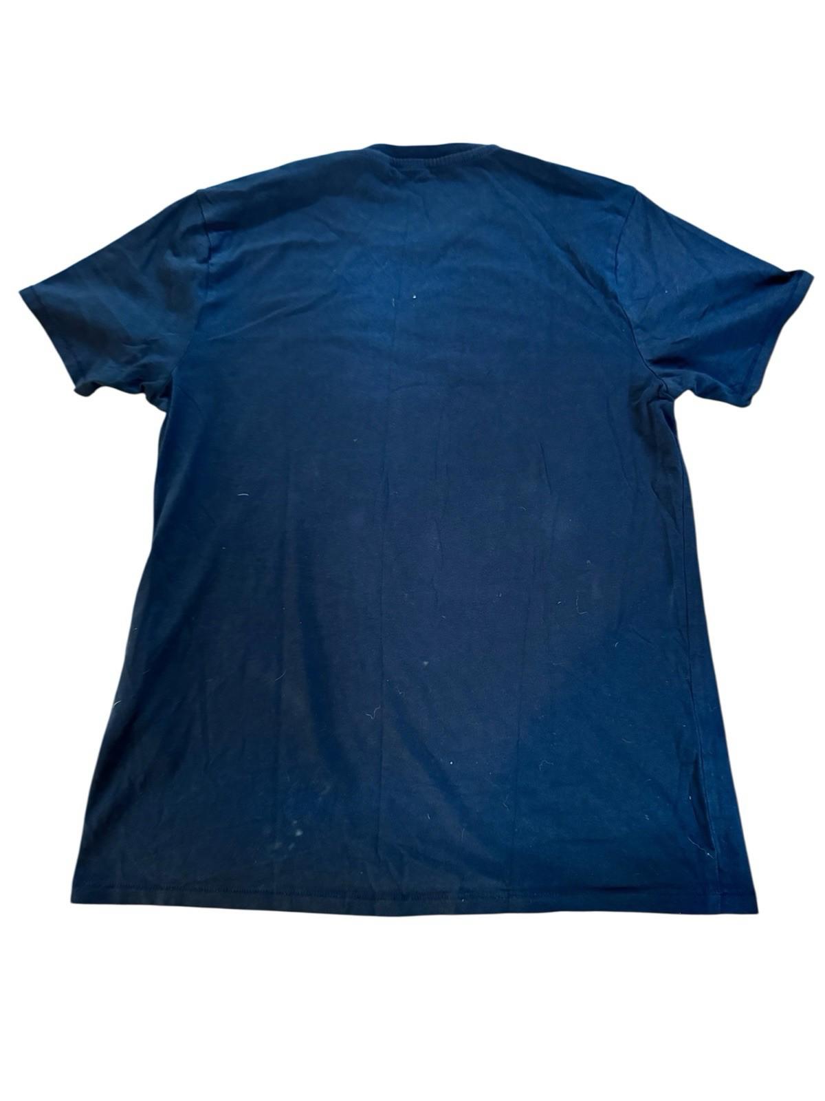 LEVIS 501 T-Shirt Blue With Red Letters Size Medium LEVIS Graphic Shirt
