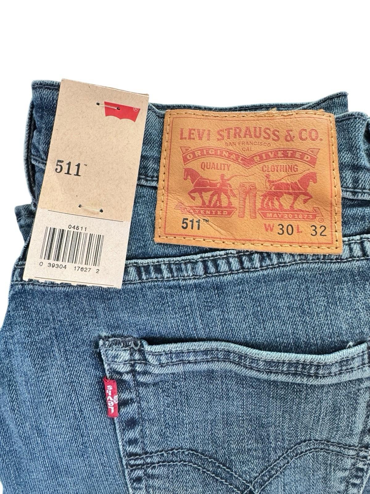 Levi's 511 Denim Blue Jeans Size 30 x 32 BNWT Please Read ARV $98