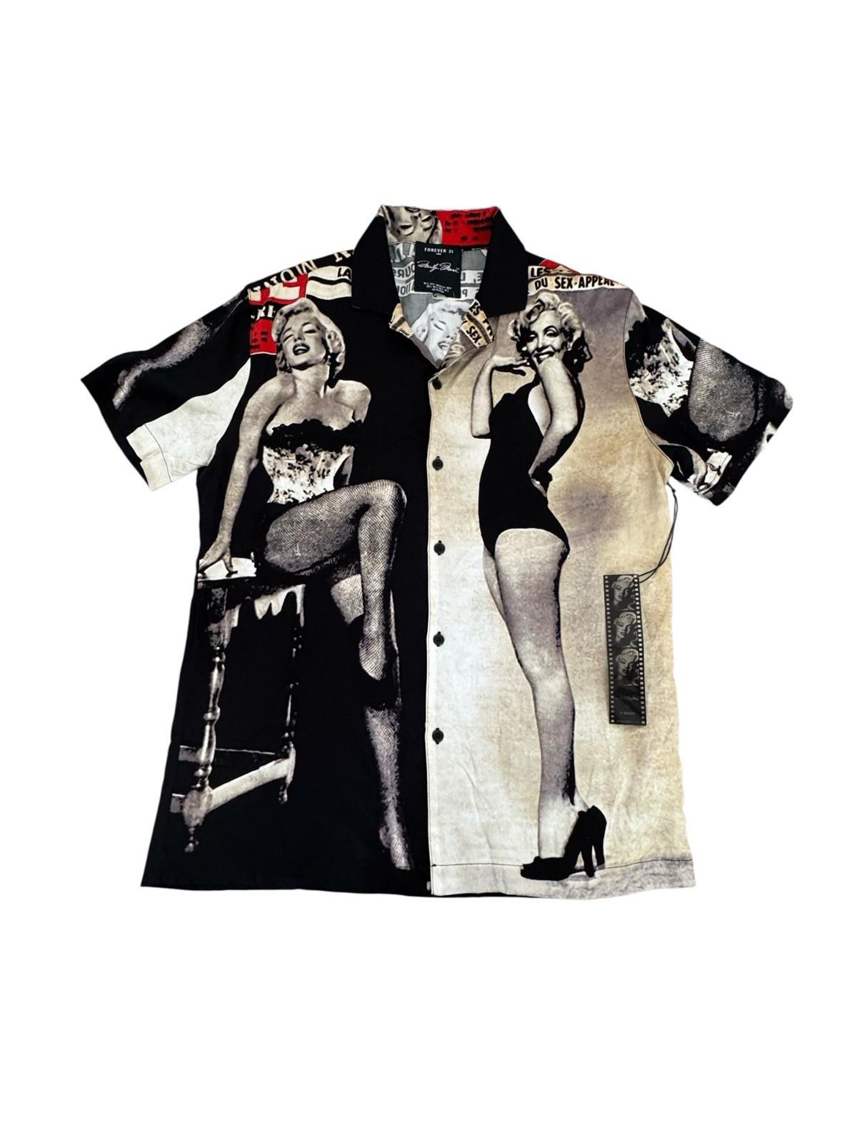 Forever 21 X Marilyn Monroe Mens Small Button Up Down Short Sleeve Shirt BNWT