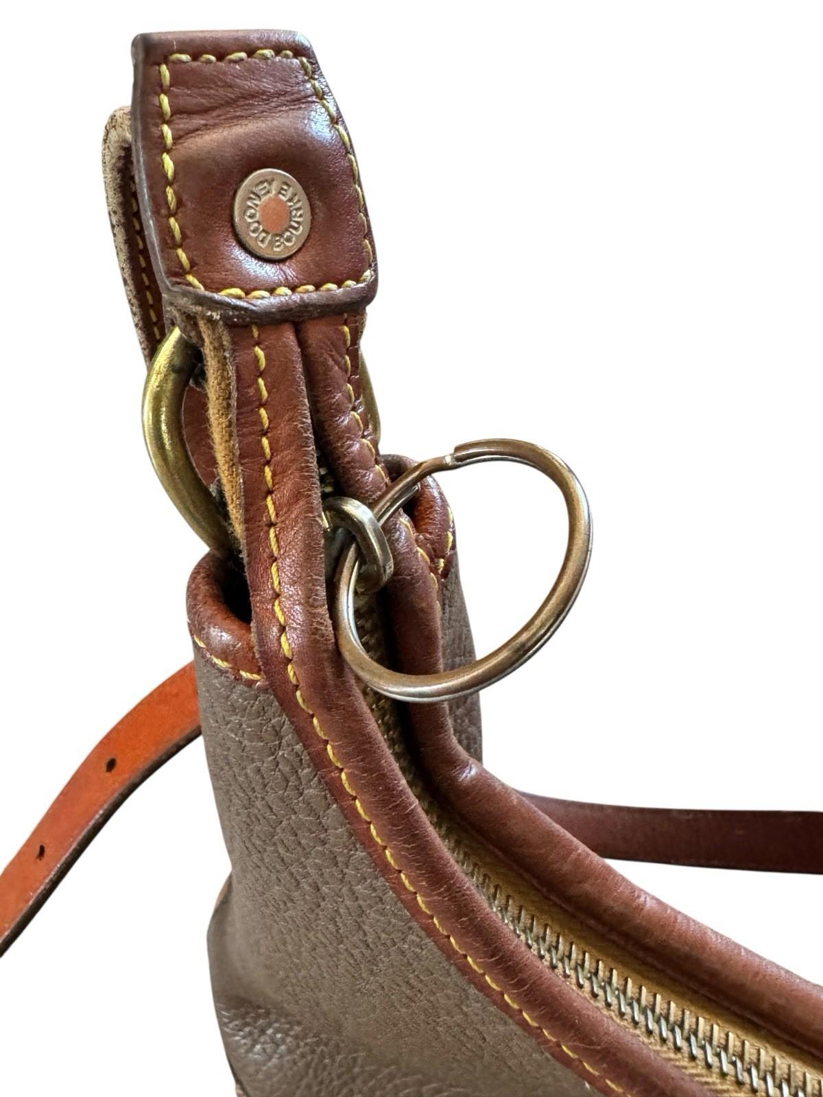 True Vintage Dooney And Bourke Brown Leather Satchel Handbag Pocketbook Bag