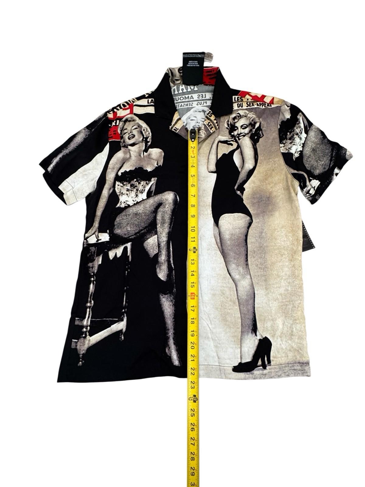 Forever 21 X Marilyn Monroe Mens Small Button Up Down Short Sleeve Shirt BNWT