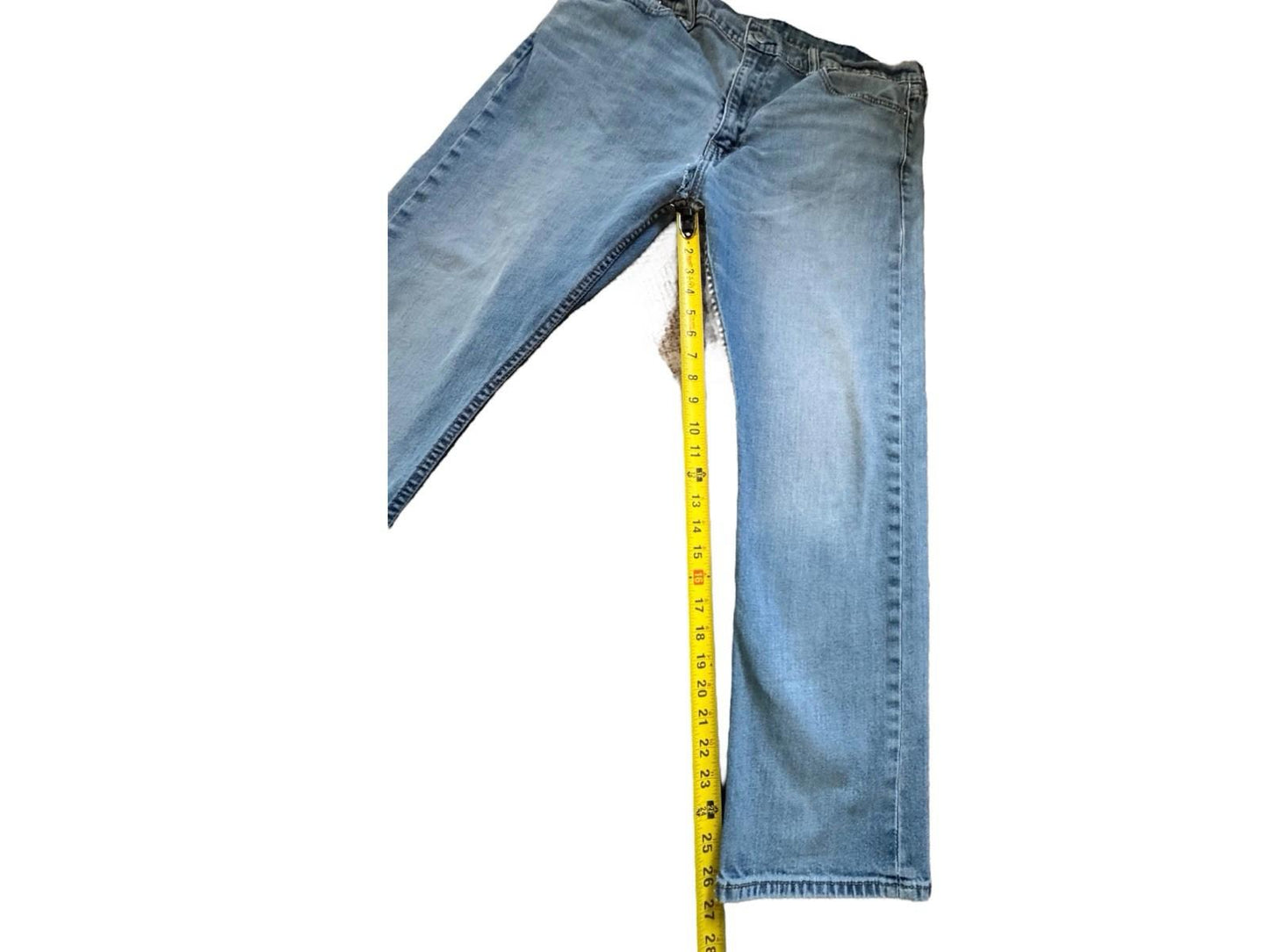 Levis 513 Blue Jeans Size 38 x 30 Denim Well Worn And Soft With Tear