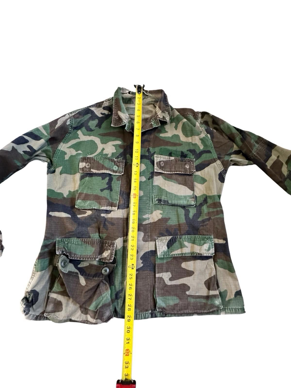 Vintage 1992-dated US Army Jungle Camouflage Fatigue Jacket Medium Named