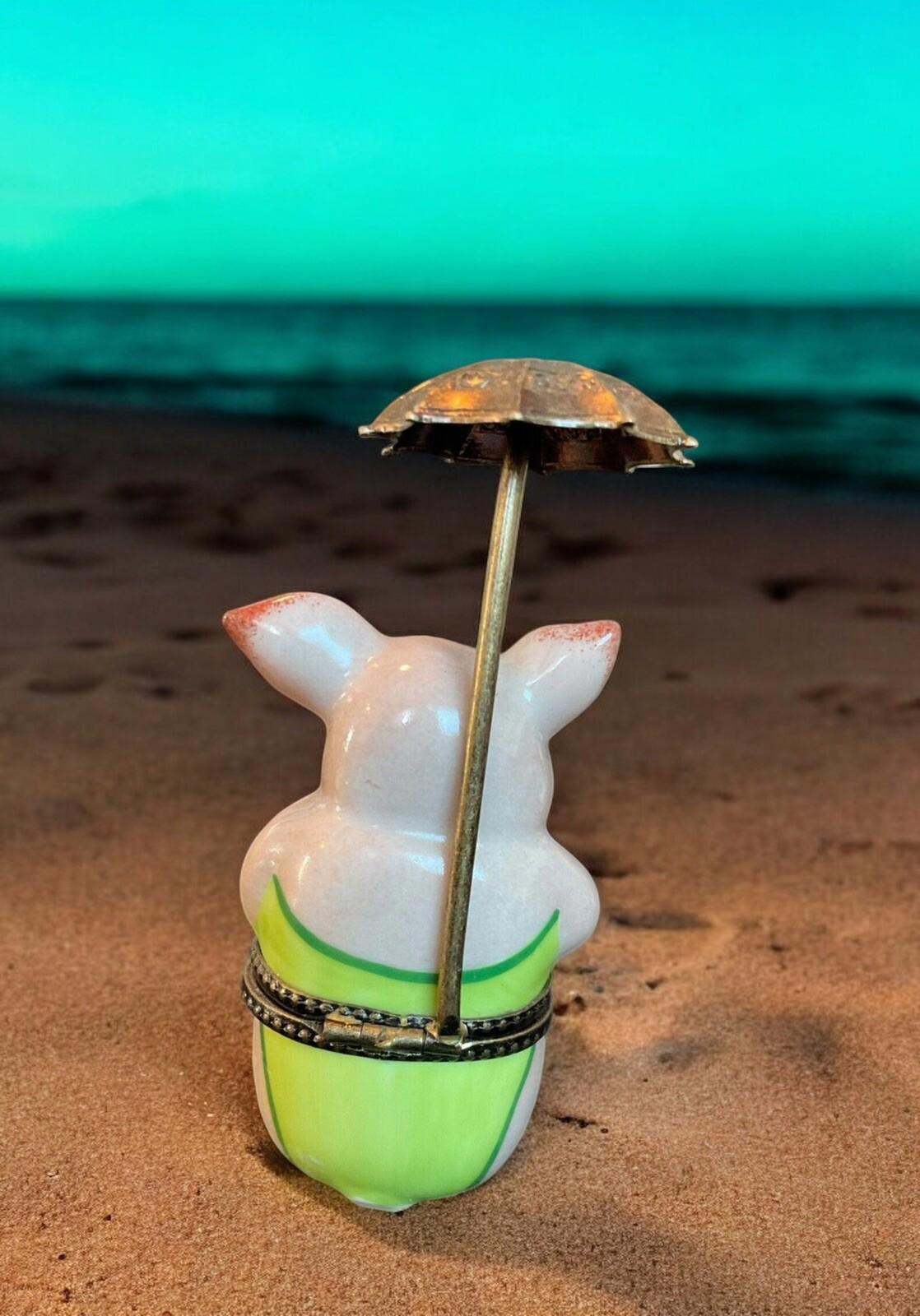 Limoges France Peint Mein Signed Piggy Pig On Beach Under Umbrella Trinket Box