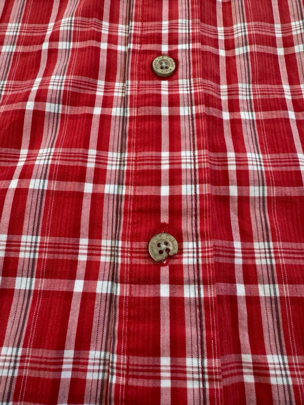 Calvin Klein Jeans Red Check Men's Button Down Shirt Large One Chipped Button