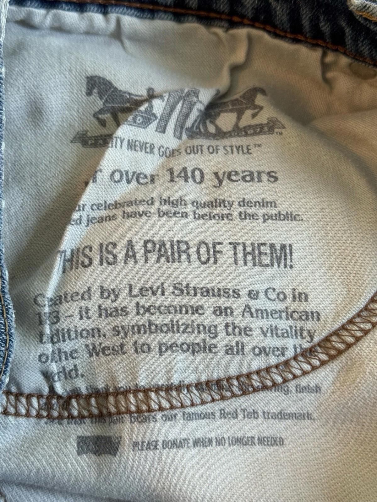 Levis Blue Jeans Size 36 x 30 Denim Well Worn And Soft Could Be 505 or 513