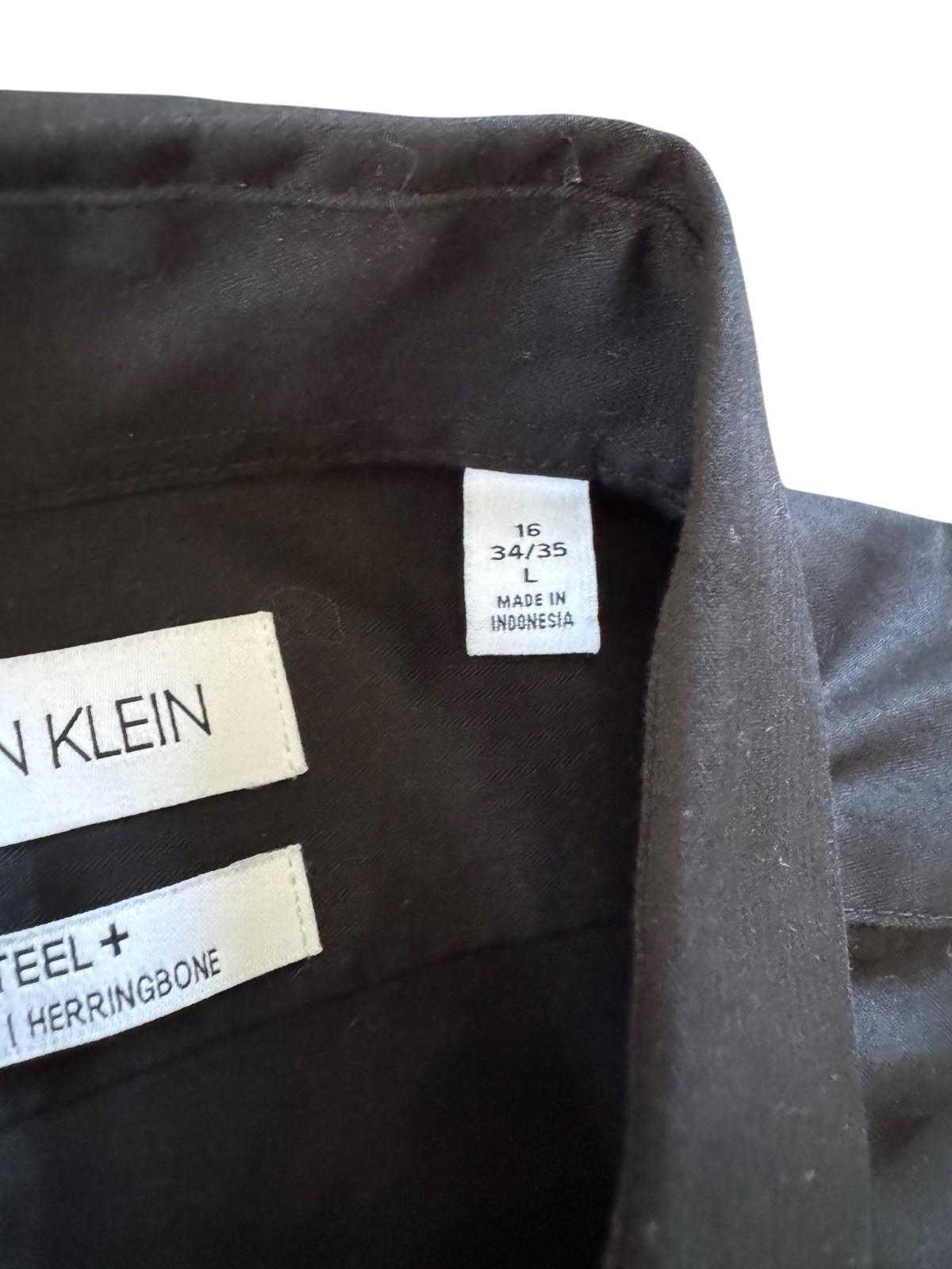 Calvin Klein Steel + Black Herringbone Men's Button Down Shirt 16 Slim Fit 34/35