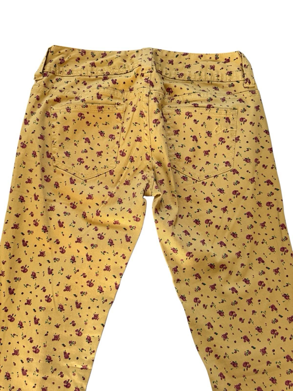 Vintage Y2K Women's American Rag Cie Mustard Yellow Jeans With Roses Excellent