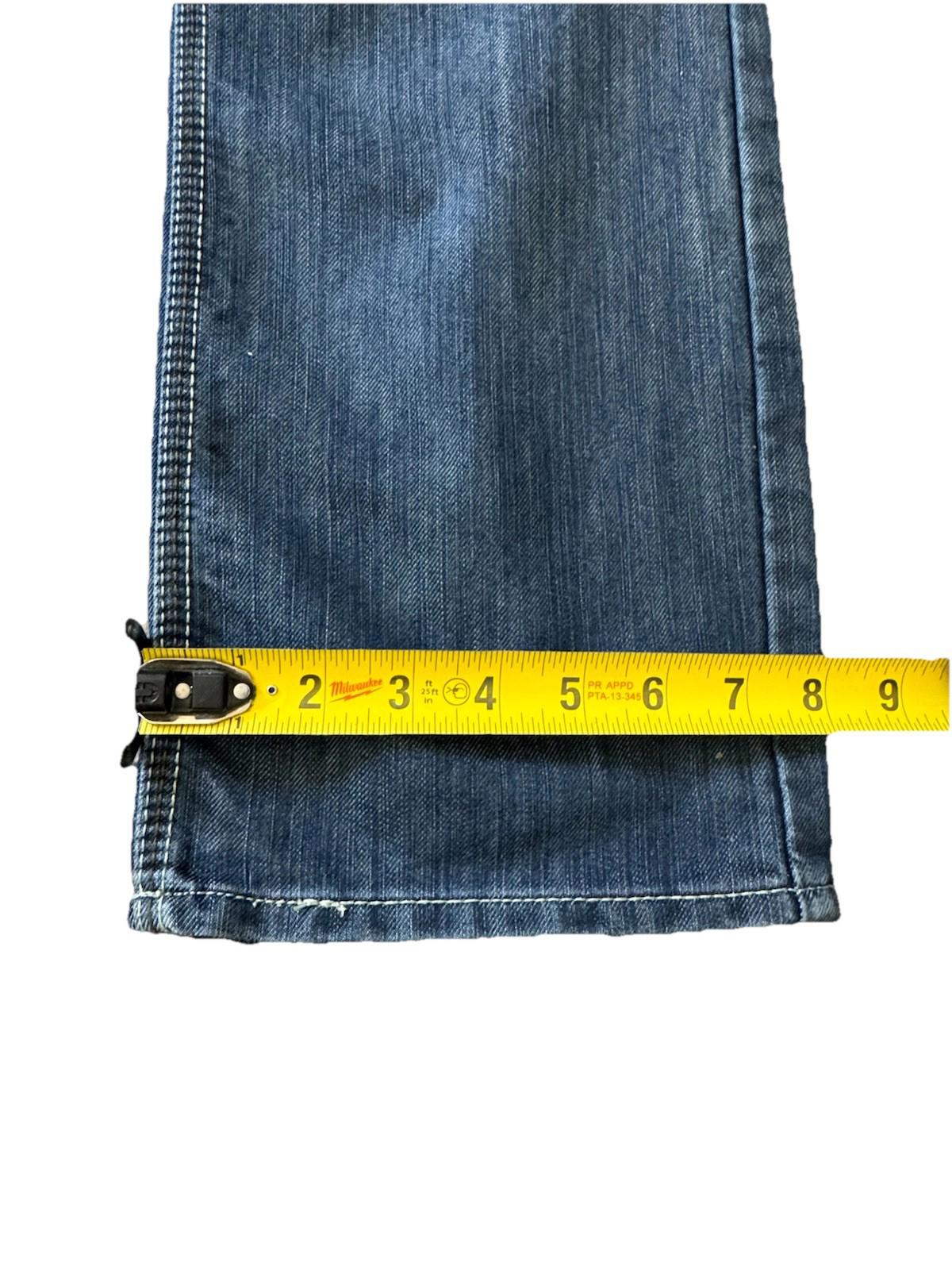 Levis 514 Slim Straight 29/32 Jeans Zippered Pockets Purple Stitching